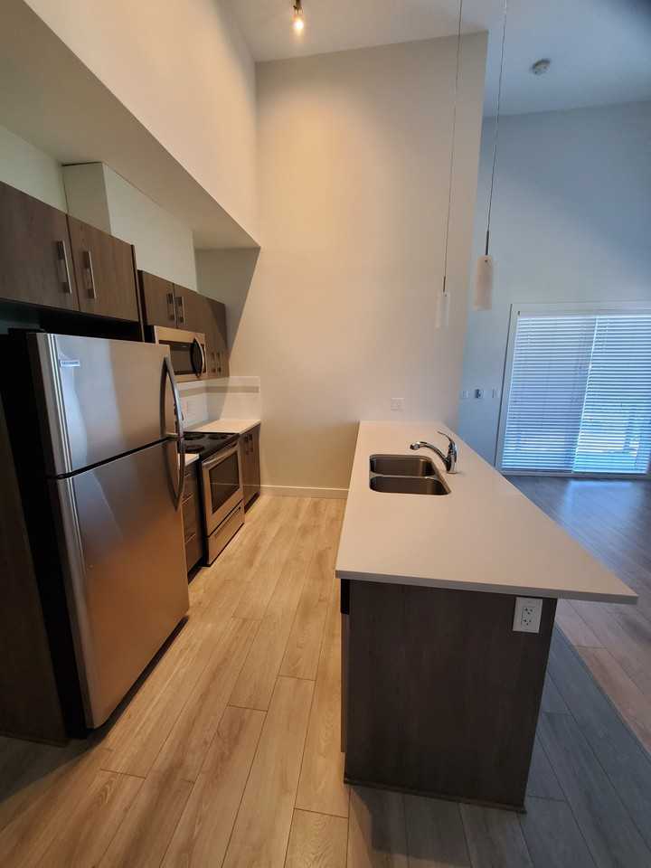 2578 James Street - Photo 5 of 17