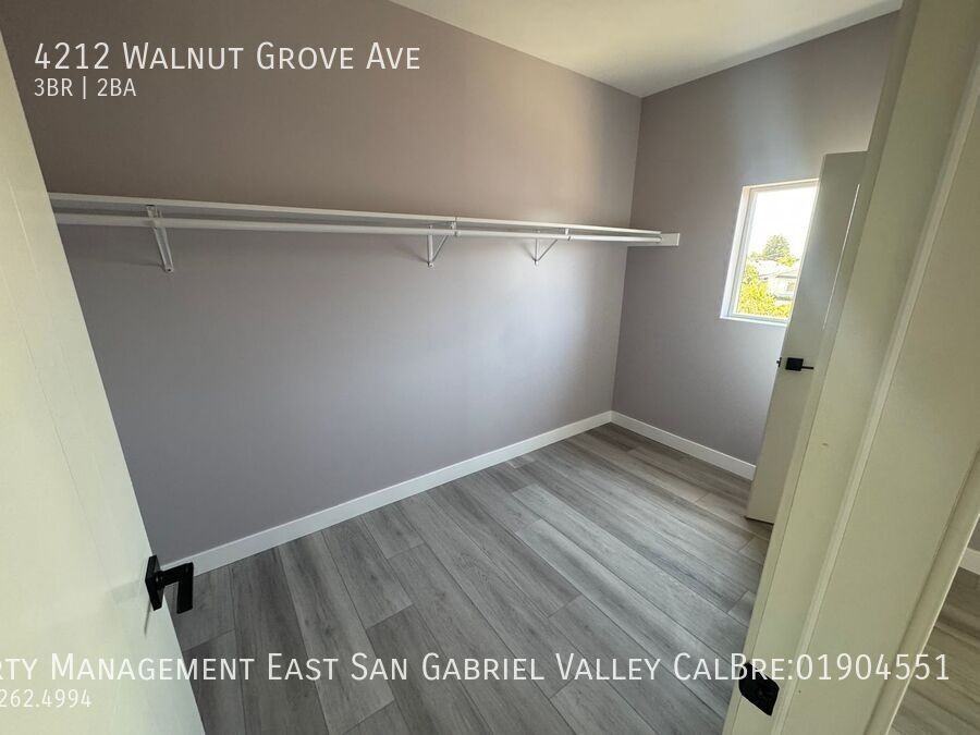 4212 Walnut Grove Ave - Photo 3 of 19