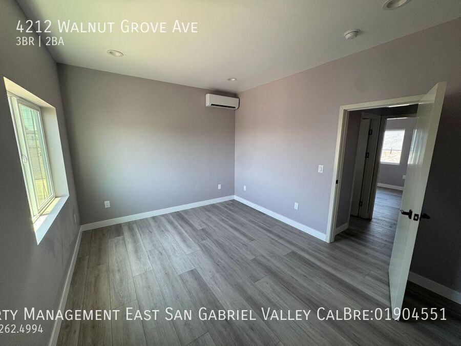 4212 Walnut Grove Ave - Photo 4 of 19