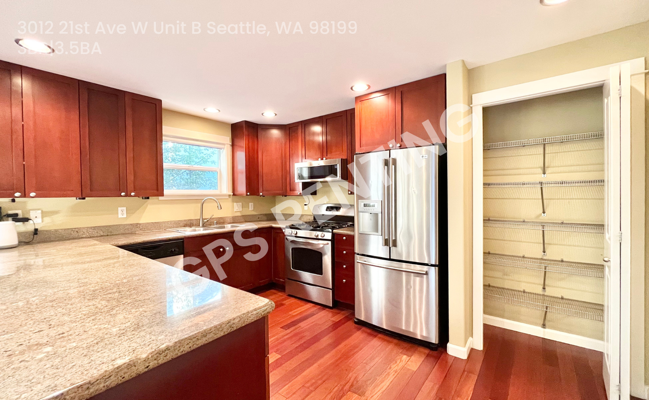 3012 21st Ave W #B - Photo 6 of 30