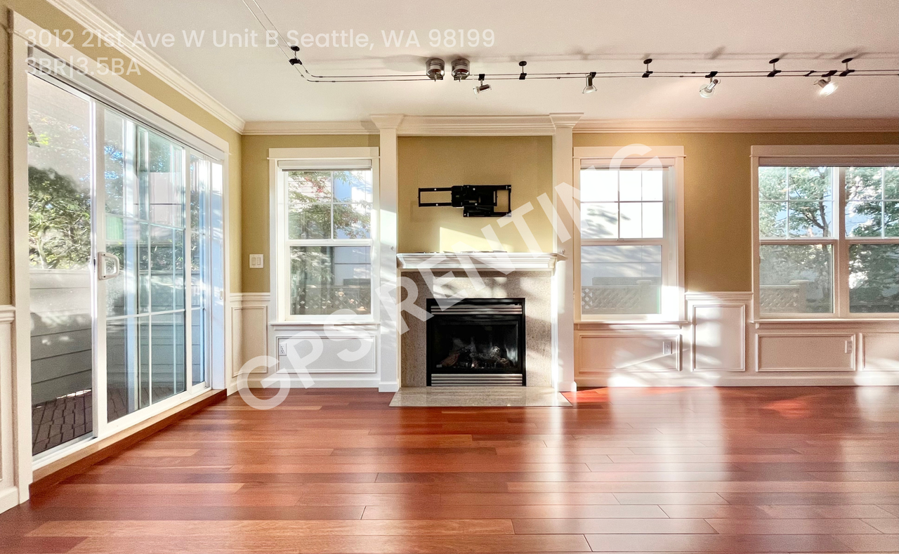 3012 21st Ave W #B - Photo 7 of 30