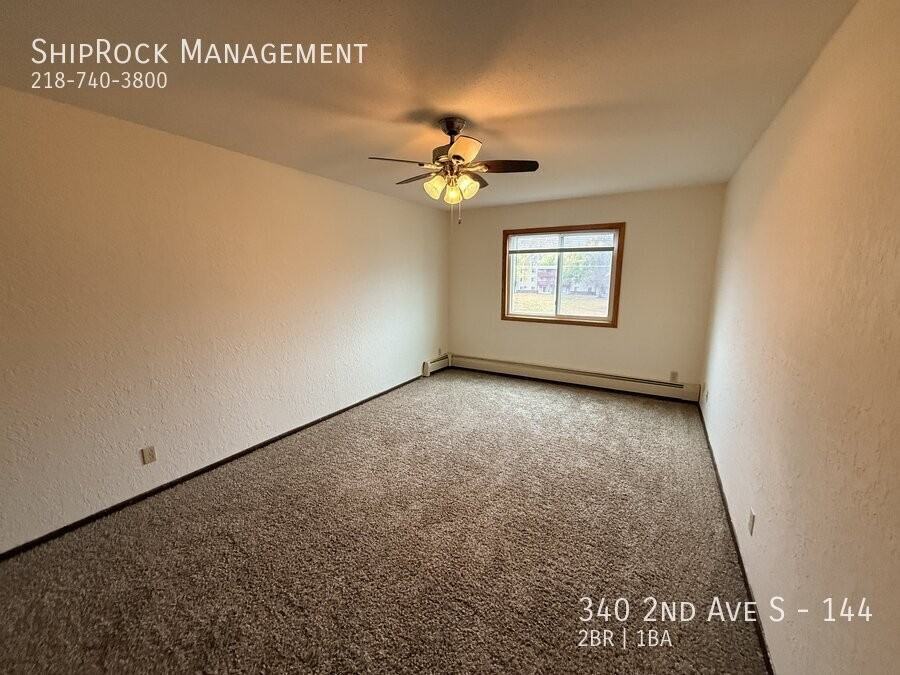 340 2nd Ave S #144 - Photo 3 of 11