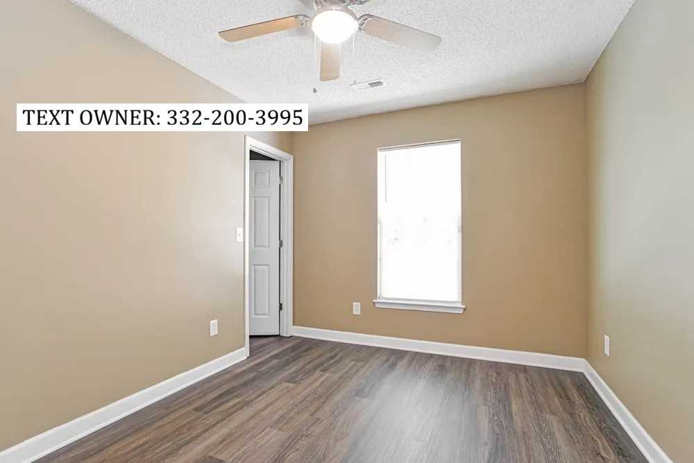 842 Anchor Way Northeast - Photo 5 of 15