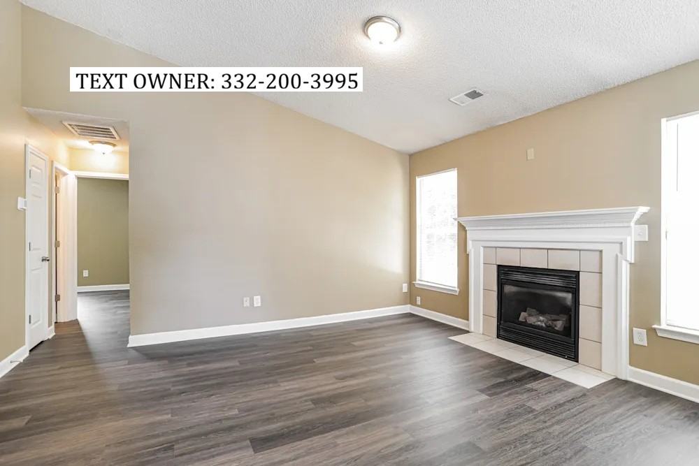 842 Anchor Way Northeast - Photo 2 of 15