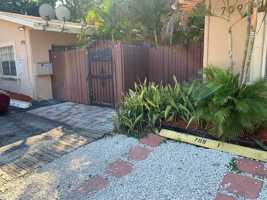 featured image of 715 Sw 14th Ave