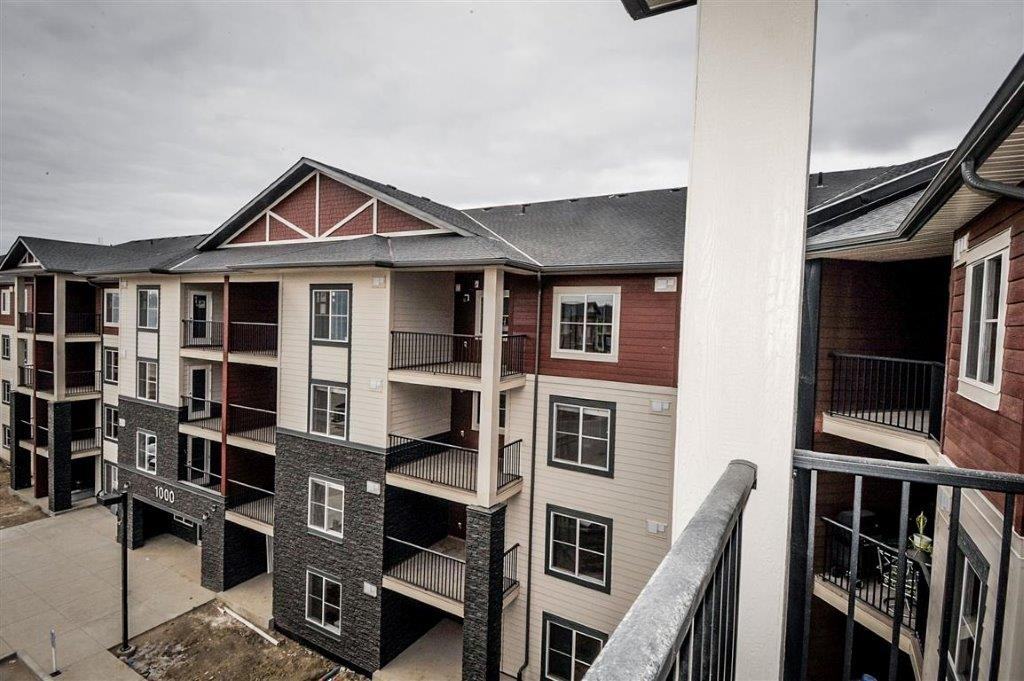 81 Walden Dr SE - Photo 2 of 25