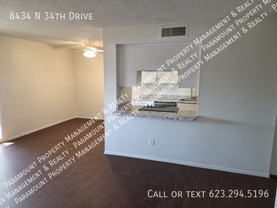 8434 N 34th Dr - Photo 3 of 18