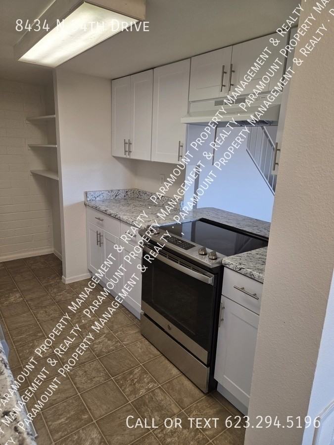 8434 N 34th Dr - Photo 5 of 18