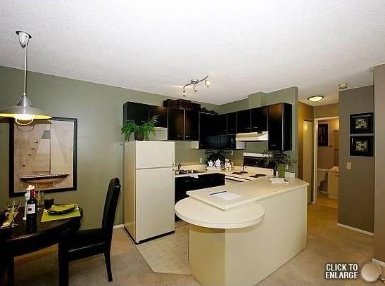 2211 Edenwold Heights NW - Photo 2 of 20