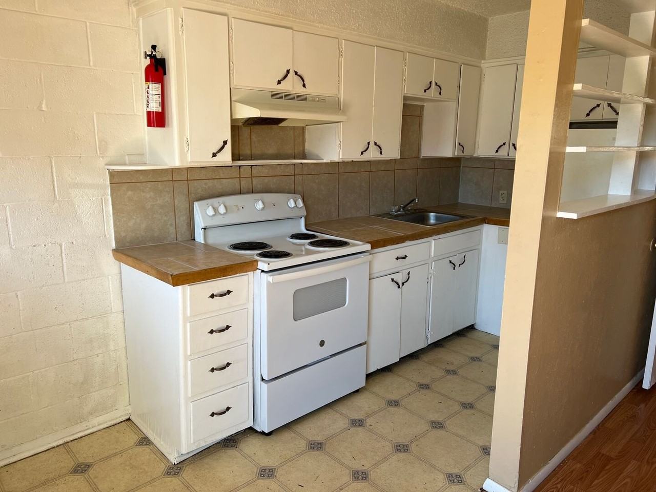 1200 Trimble Ave - Photo 4 of 8