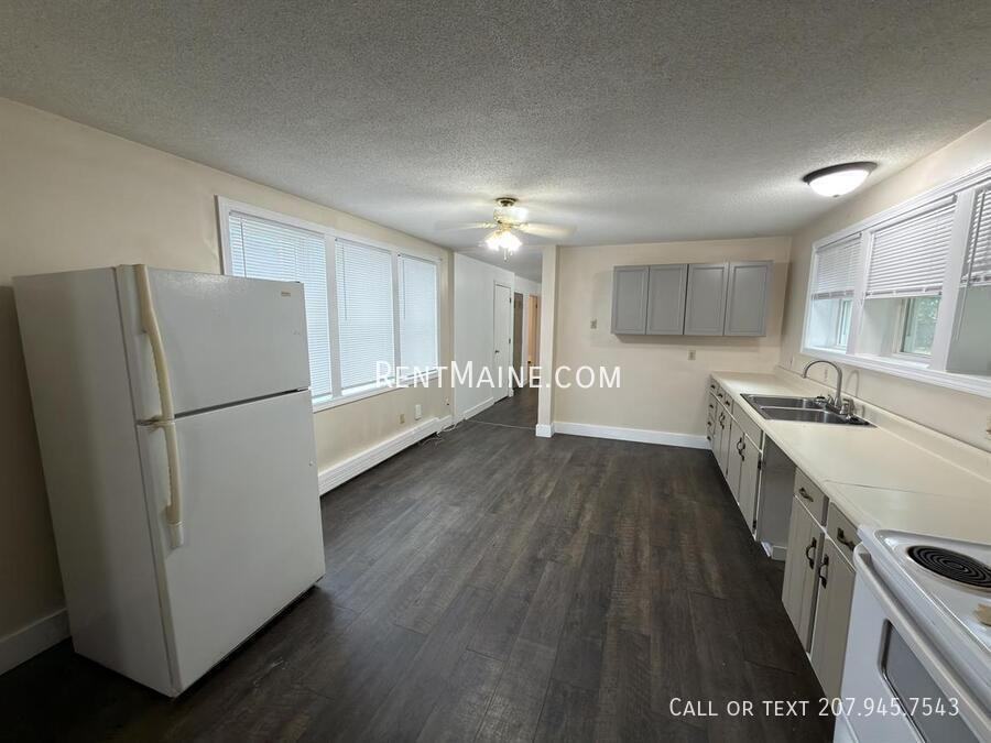 12 Spring St #1 - Photo 2 of 20