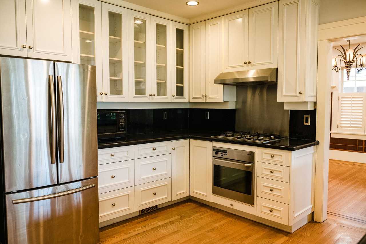 1135 West 27th Avenue - Photo 5 of 24