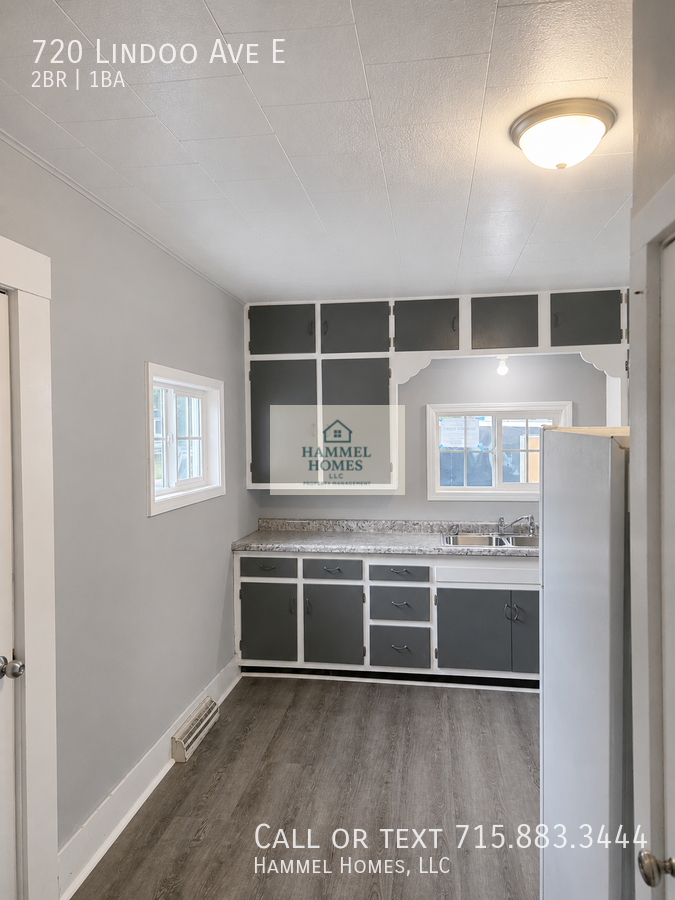 720 Lindoo Ave E - Photo 5 of 18