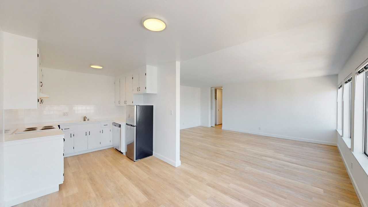 2525 Balboa St #201 - Photo 7 of 11