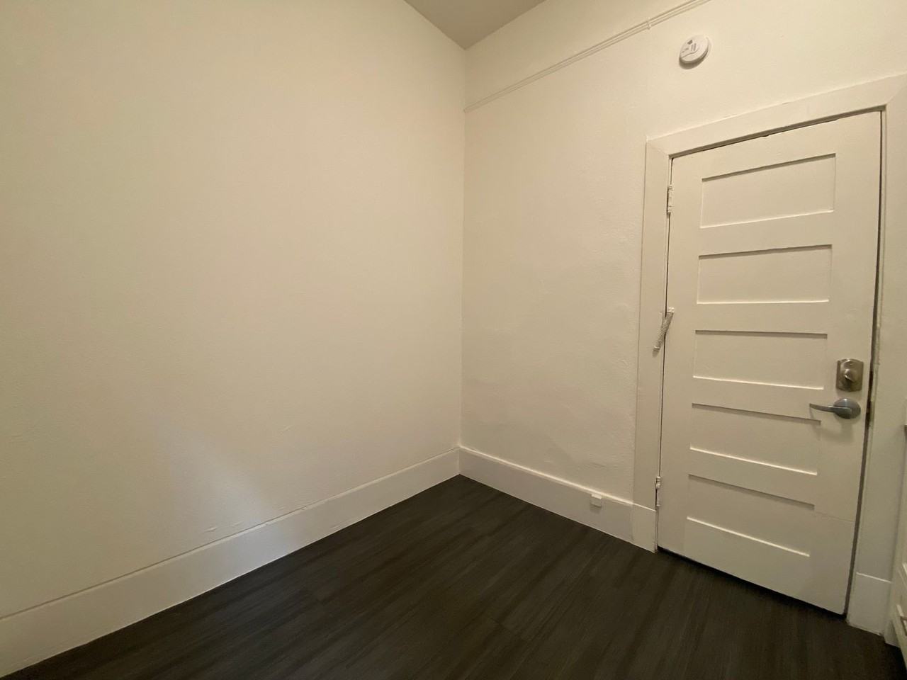 706 Kearny St - Photo 3 of 12