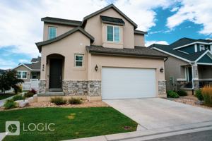 featured image of 856 W 2800 N