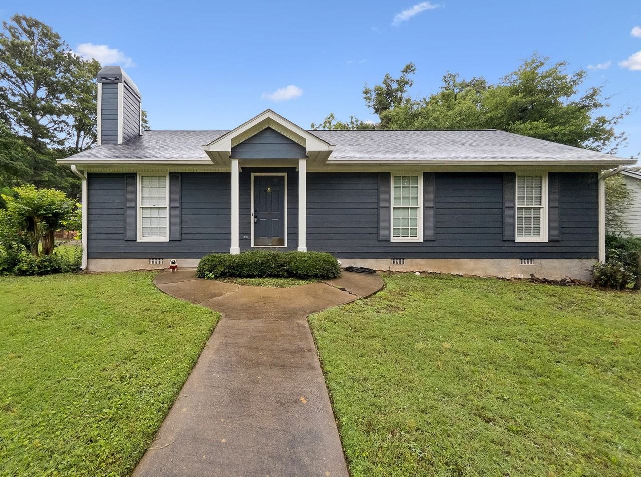 121 Winthrop Way