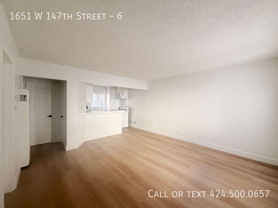 1651 W 147th St #6 - Photo 3 of 16