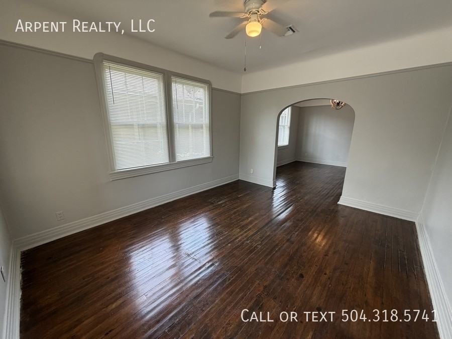 946 Mehle St #946 - Photo 3 of 10