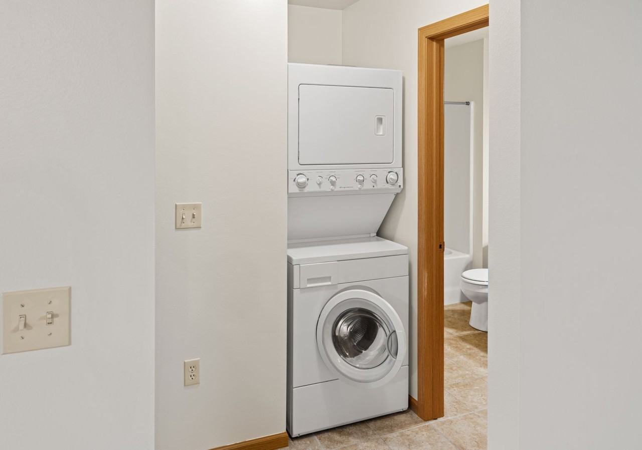 Halfway Creek Apartments - Photo 4 of 50
