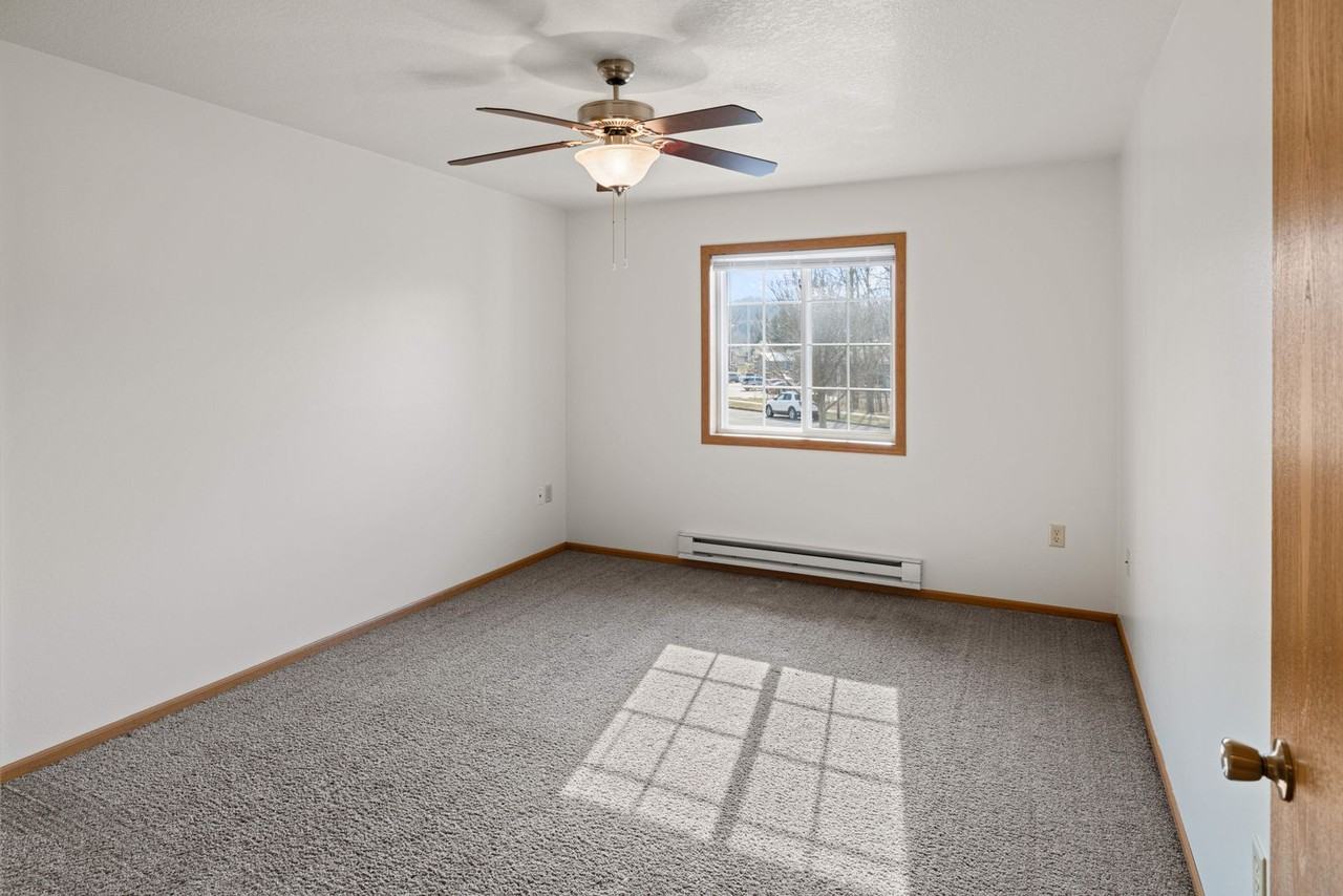 Halfway Creek Apartments - Photo 6 of 50