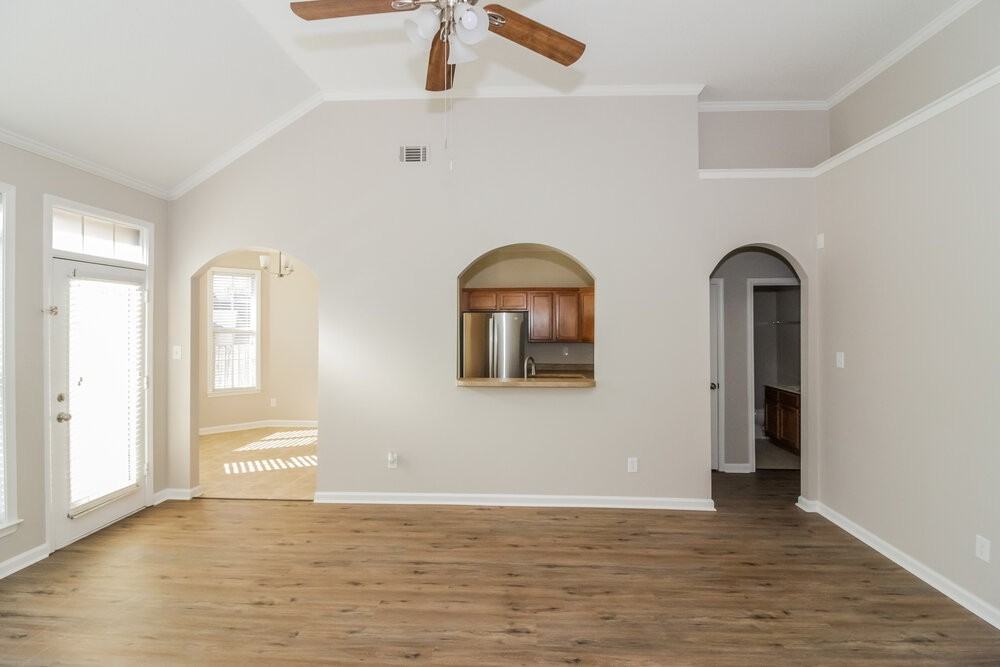 2647 Wood Sage Dr - Photo 4 of 16