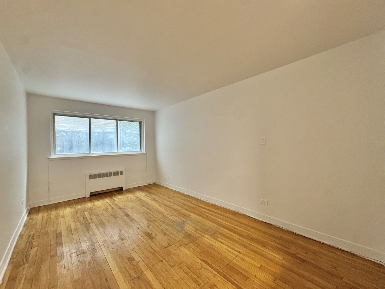 2505 Boulevard Édouard-Montpetit - Photo 6 of 10