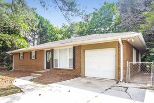 303 Mercer Dr - Photo 1 of 1