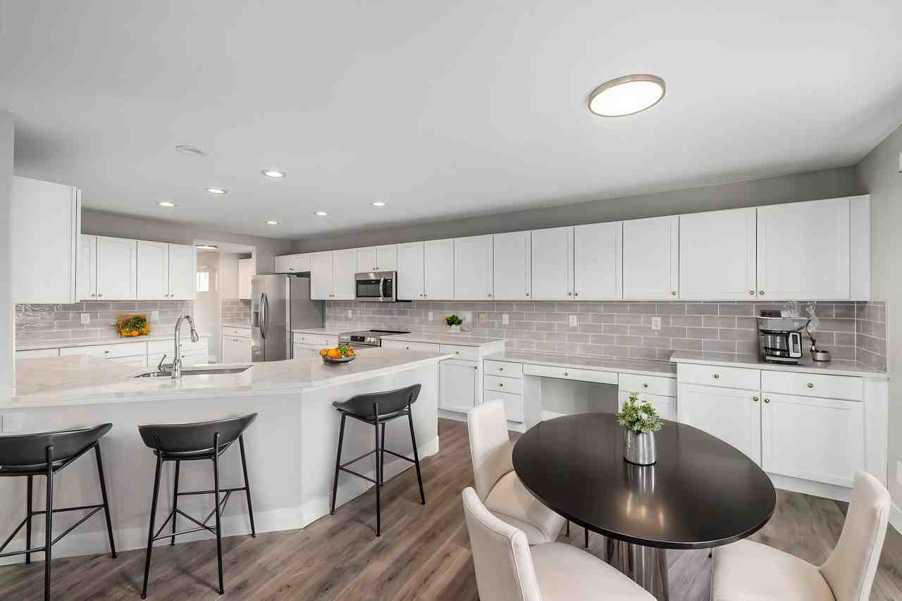3455 Grove St - Photo 2 of 32