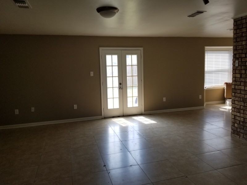 3409 Gallo Dr - Photo 4 of 8