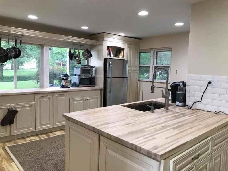 41305 N Bayside Dr - Photo 2 of 11