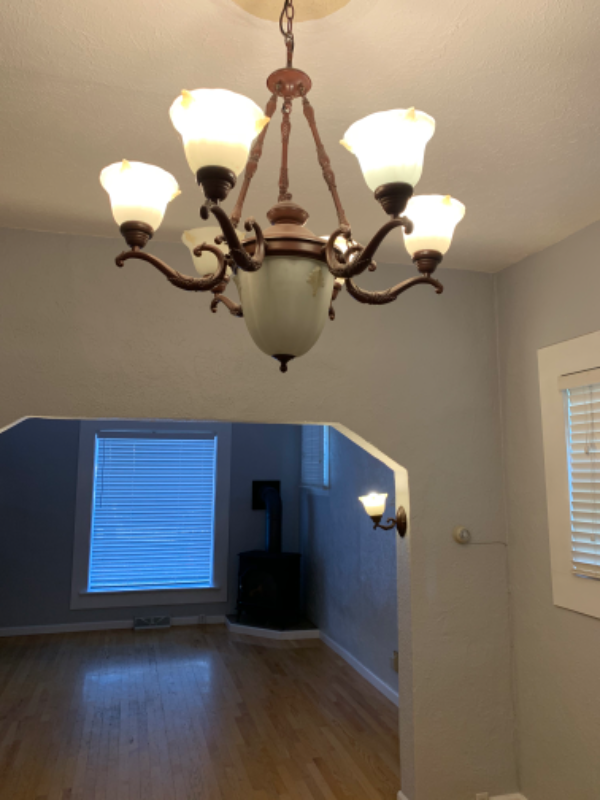 627 Elati St - Photo 2 of 23