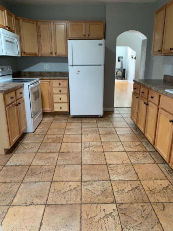 627 Elati St - Photo 7 of 23
