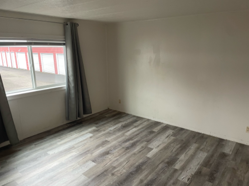 5060 Grange Rd - Photo 5 of 8