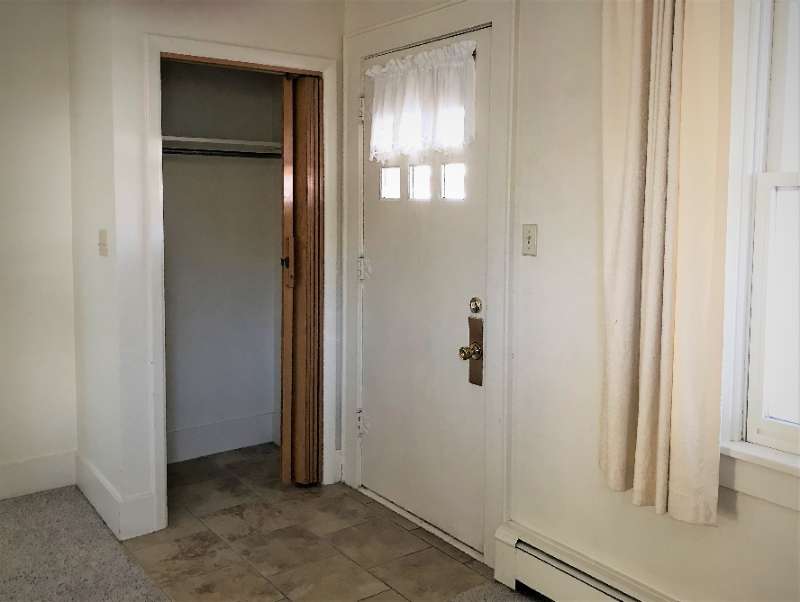 1317 Walnut St - Photo 3 of 30