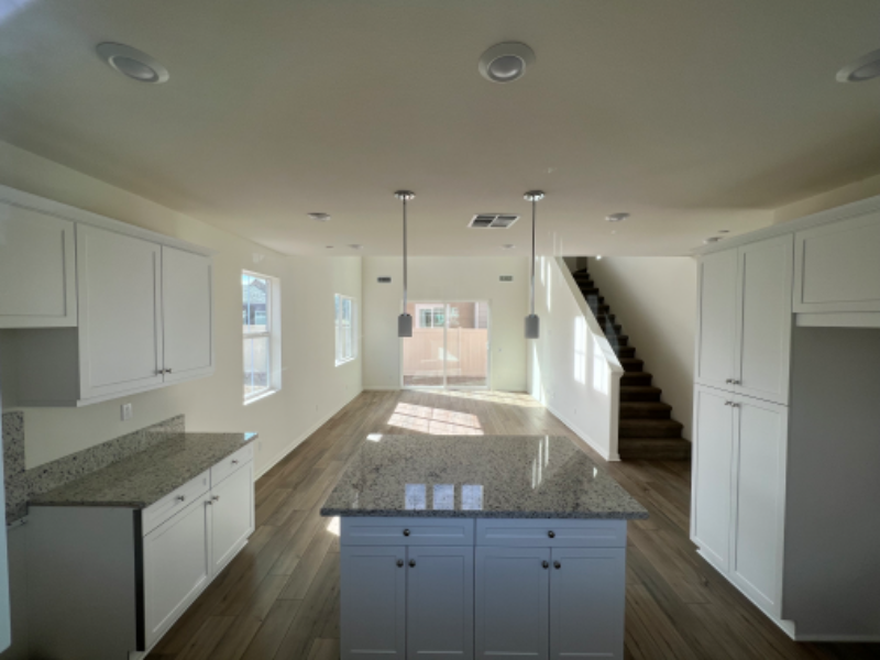 540 Jubilee Pl - Photo 3 of 24