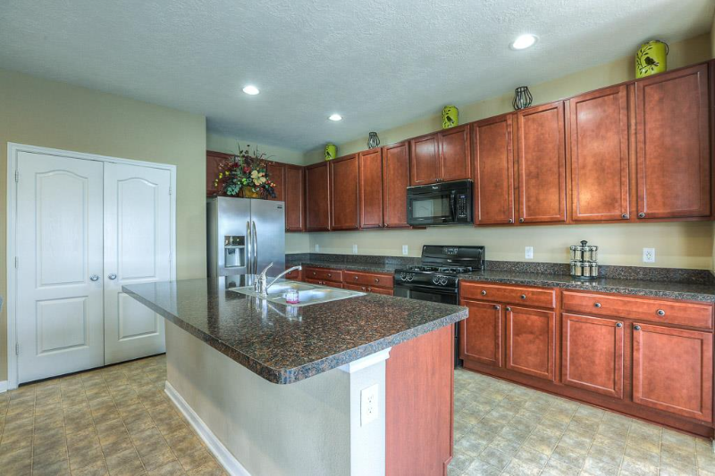 18507 Morgans Forest Ln - Photo 4 of 25