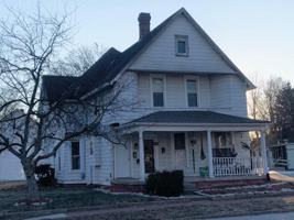 featured image of 714 S 10th St