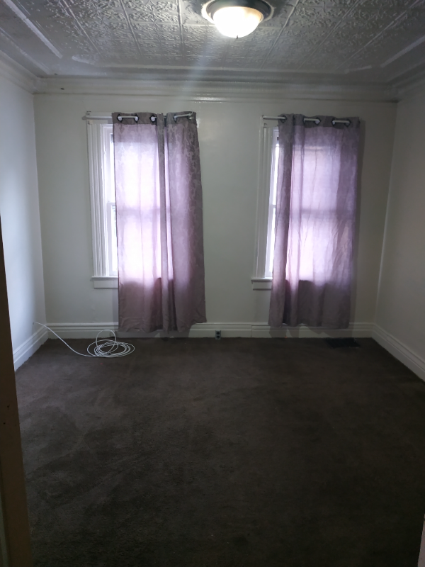 42 Lewis St - Photo 6 of 7