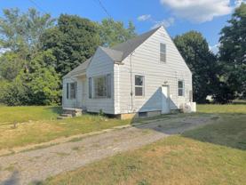 3153 W Mott Ave - Photo 1 of 1