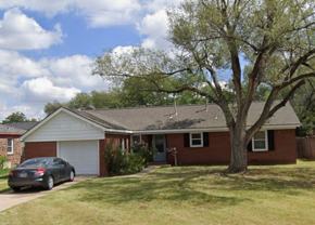 2103 Parker St - Photo 1 of 1