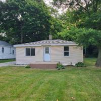 featured image of 421 N Crystal Ave