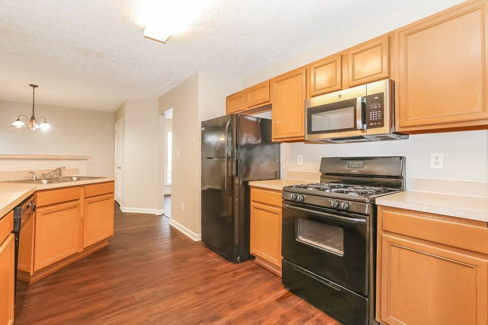 4142 Laurel Bend Ct - Photo 7 of 17