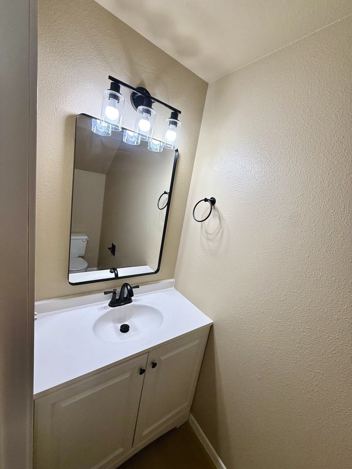 4320 S Cedar St #4320 - Photo 2 of 12