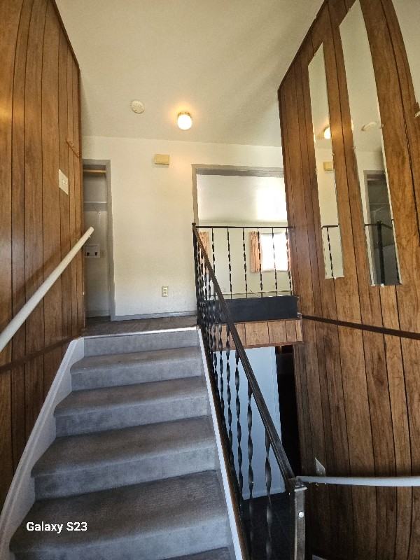 370 Shoshone Ave #A - Photo 2 of 14
