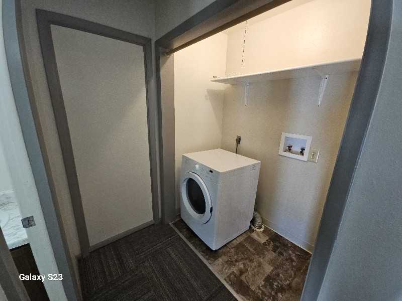 370 Shoshone Ave #A - Photo 7 of 14