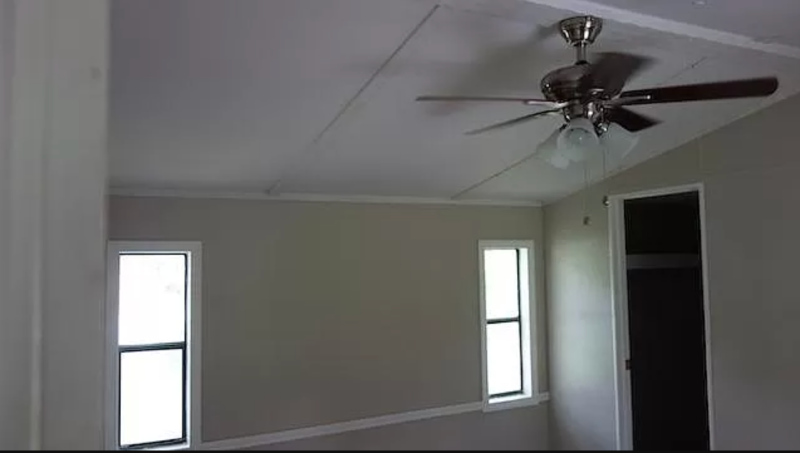 13726 Owl Tree St - Photo 4 of 9
