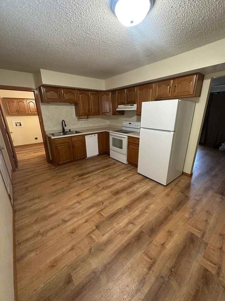 512 S Keystone Ave - Photo 2 of 11