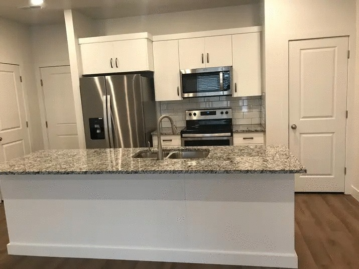 335 Se - Photo 5 of 22