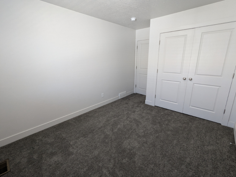 335 Se - Photo 7 of 22